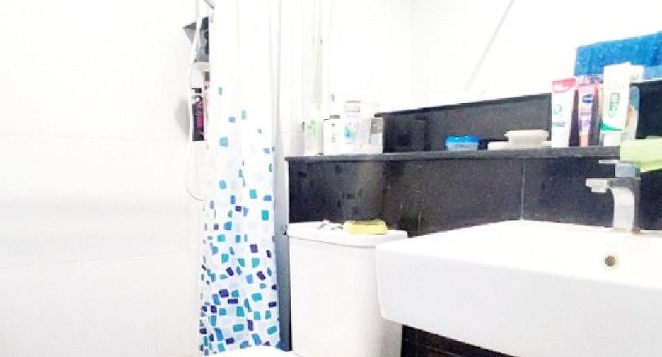 For sale 3 bedrooms townhouse in Phutthamonthon, Nakhon Pathom