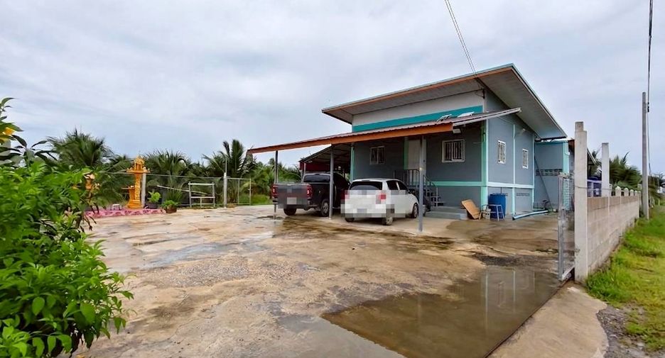 Продажа Участок в Khao Yoi, Пхетбури