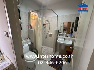 For sale 3 bedrooms house in Khlong Sam Wa, Bangkok