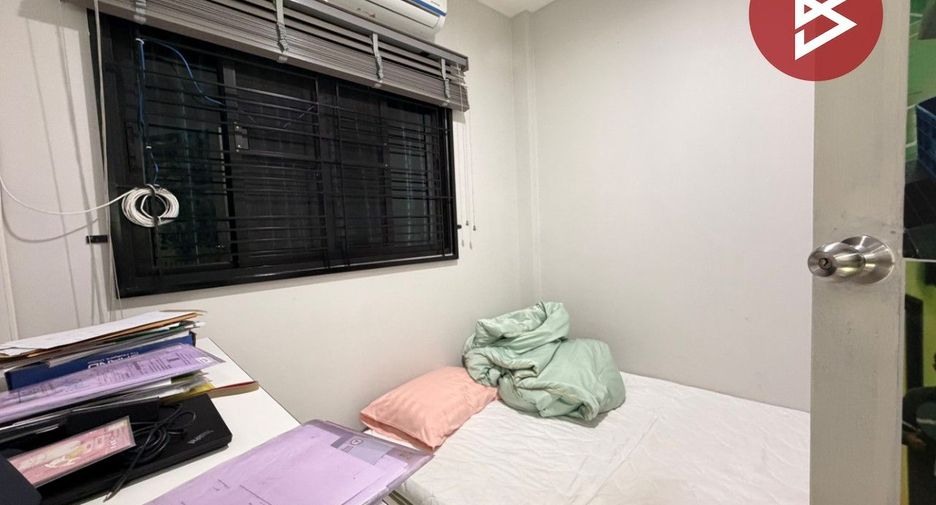 For rent and for sale 4 bedrooms townhouse in Bang Bo, Samut Prakan