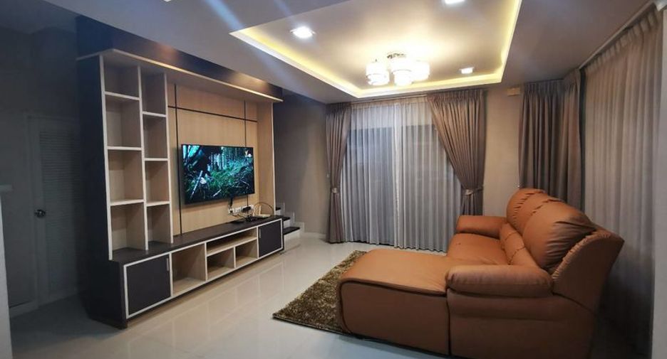 For rent 3 bedrooms house in Bang Lamung, Chonburi