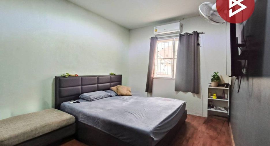 À vendre 3 chambres maison de ville à Mueang Samut Prakan, Samut Prakan