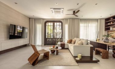 Casa en alquiler y en venta de 3 habitaciones en Lat Krabang, Bangkok