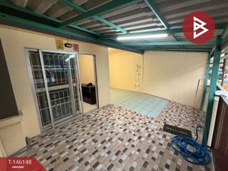 Casa adosada en venta de 3 habitaciones en Phra Samut Chedi, Samut Prakan