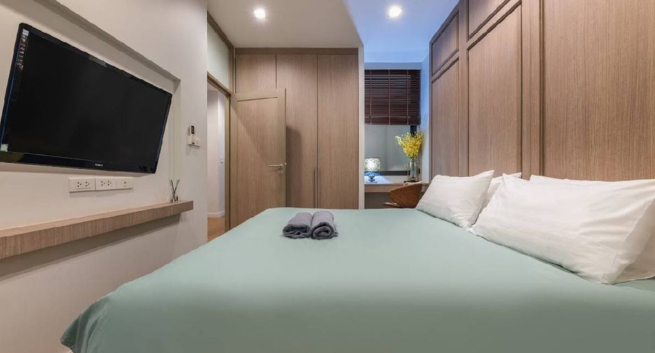 Casa en alquiler de 4 habitaciones en Watthana, Bangkok