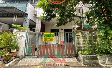 For sale 3 bedrooms townhouse in Taling Chan, Bangkok