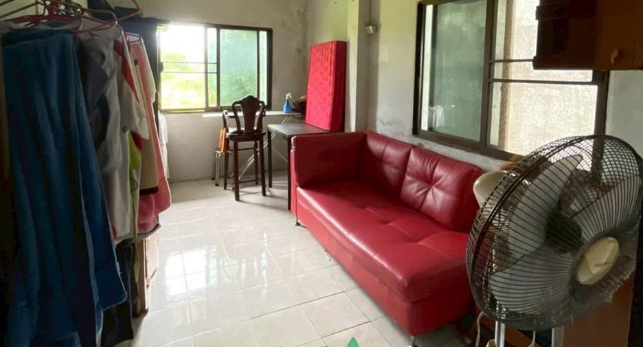 For sale 3 bedrooms townhouse in Taling Chan, Bangkok