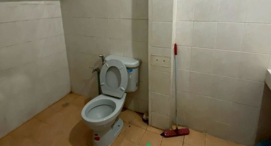 For sale 3 bedrooms townhouse in Taling Chan, Bangkok