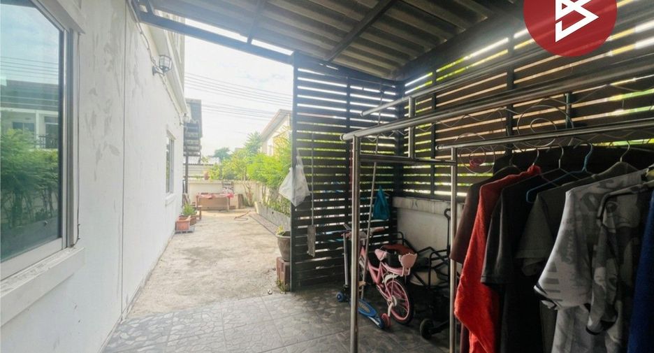 For sale 3 bedrooms townhouse in Mueang Chon Buri, Chonburi