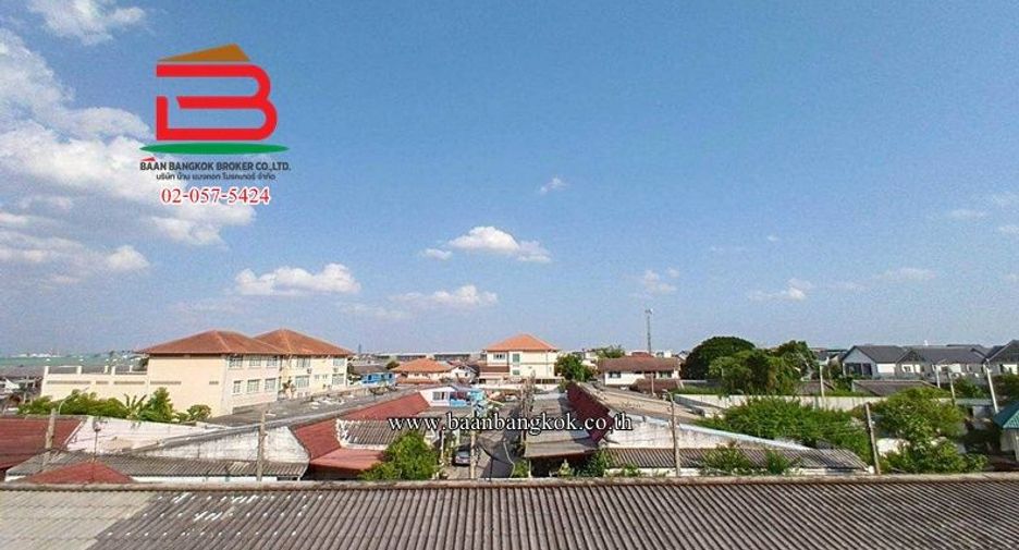 Продажа 3 спальни таунхаус в Bang Bua Thong, Нонтабури