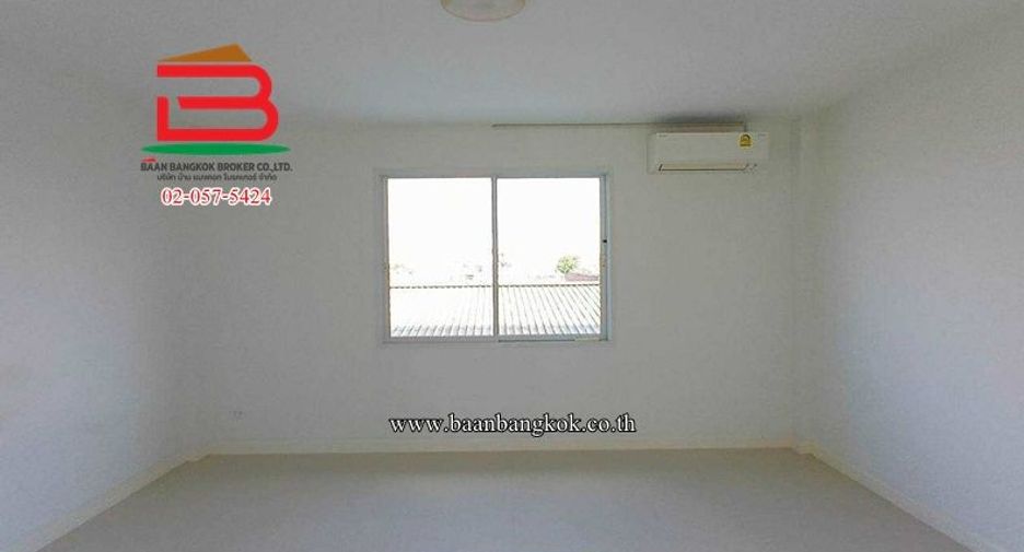 Продажа 3 спальни таунхаус в Bang Bua Thong, Нонтабури