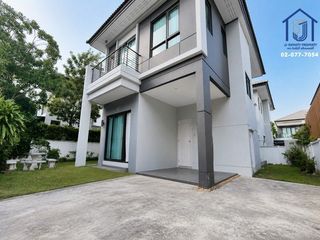 À vendre 3 chambres maison à Sai Mai, Bangkok