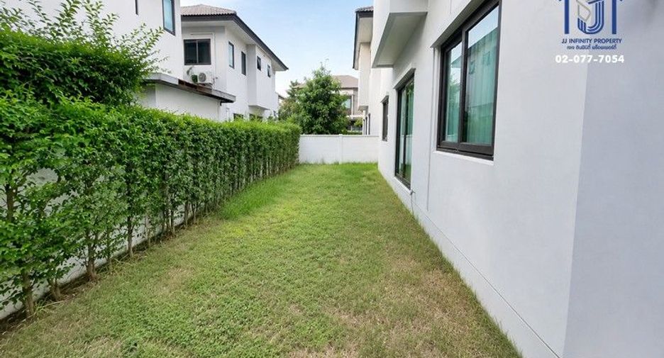 For sale 3 bedrooms house in Sai Mai, Bangkok
