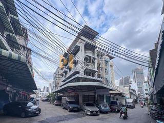出售 4 卧室 商业空间 在 Pathum Wan, 曼谷