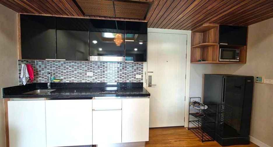 Condo en alquiler de 2 habitaciones en Jomtien, Pattaya
