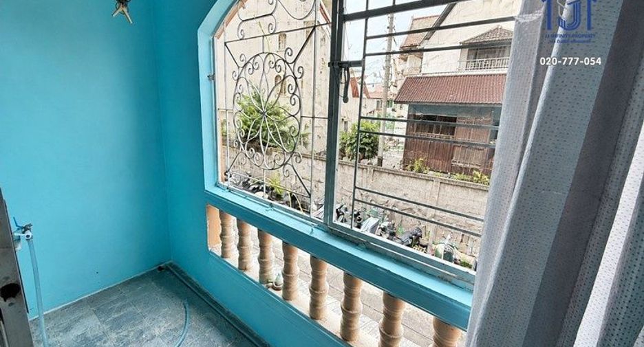 À vendre 1 chambre condo à Bang Na, Bangkok