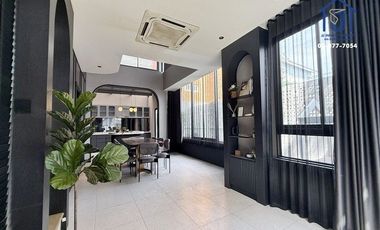 Продажа 3 спальни торговое помещение в Лат Пхрао, Бангкок