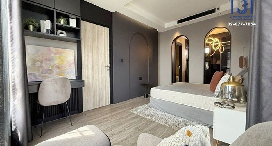 Local comercial en venta de 3 habitaciones en Lat Phrao, Bangkok
