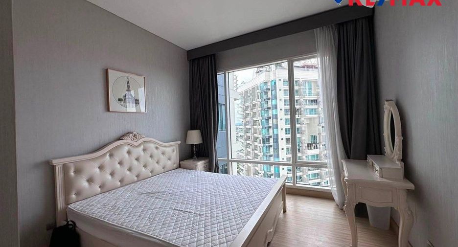 For sale 3 bedrooms condo in Jomtien, Pattaya