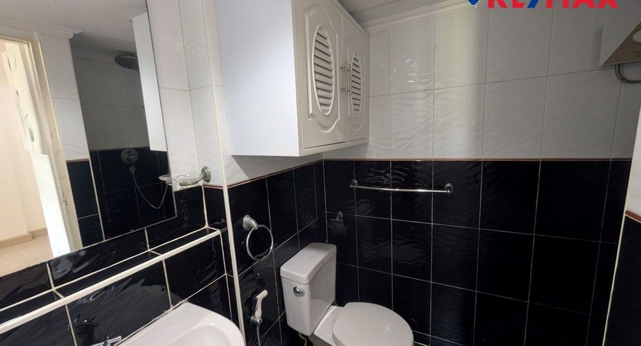 À vendre studio condo à Jomtien, Pattaya