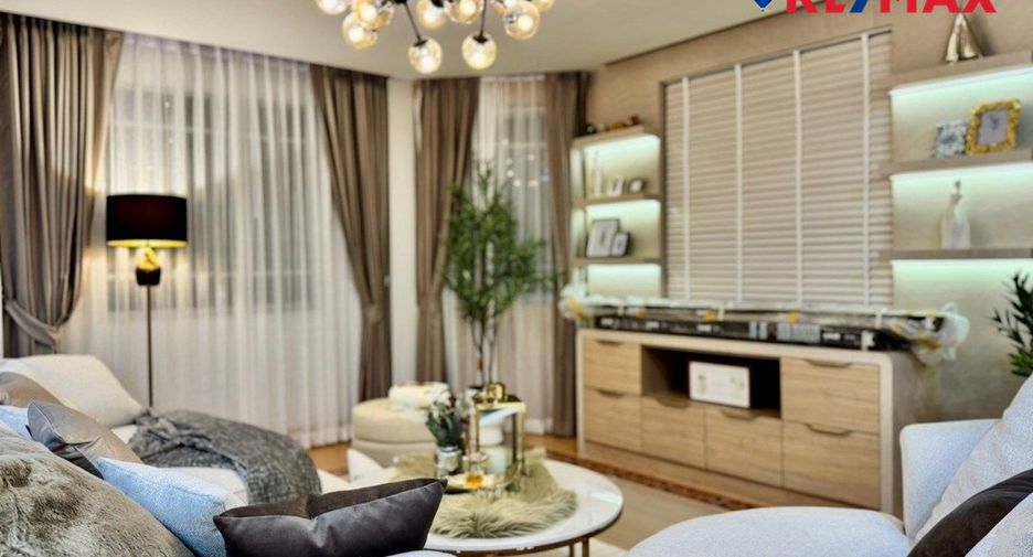 Haus zum Kauf mit 4 Zimmer in Bang Lamung, Chonburi