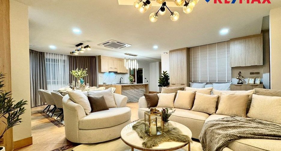 Haus zum Kauf mit 4 Zimmer in Bang Lamung, Chonburi