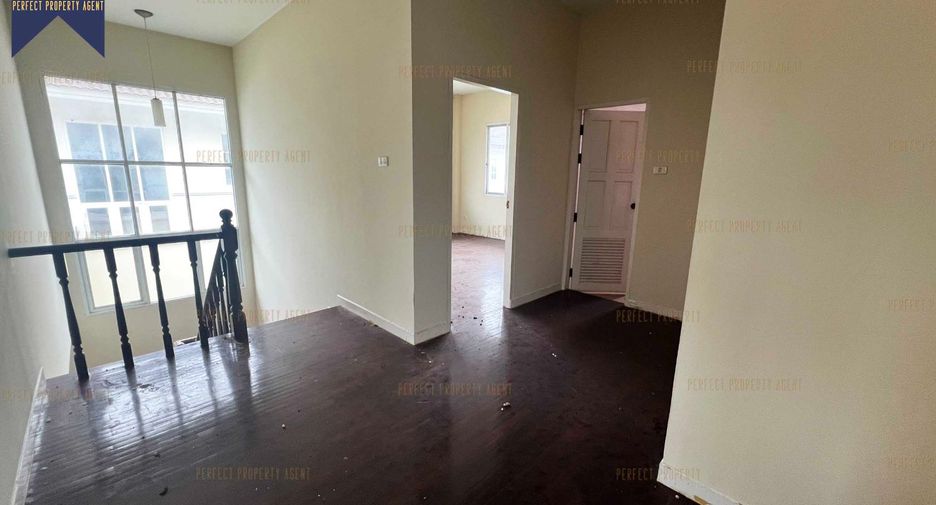 Haus zum Kauf mit 3 Zimmer in Phutthamonthon, Nakhon Pathom