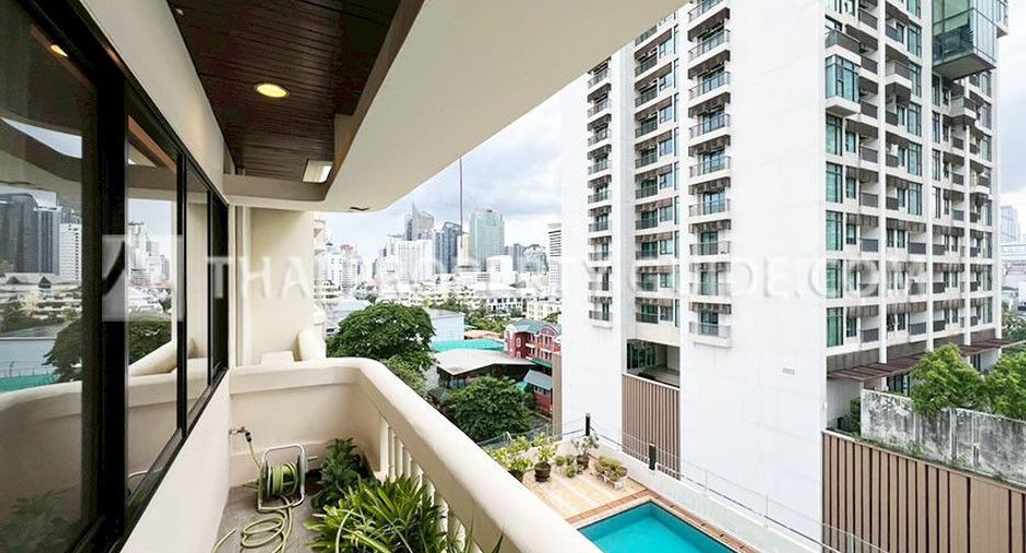 À louer 3 chambres condo à Watthana, Bangkok