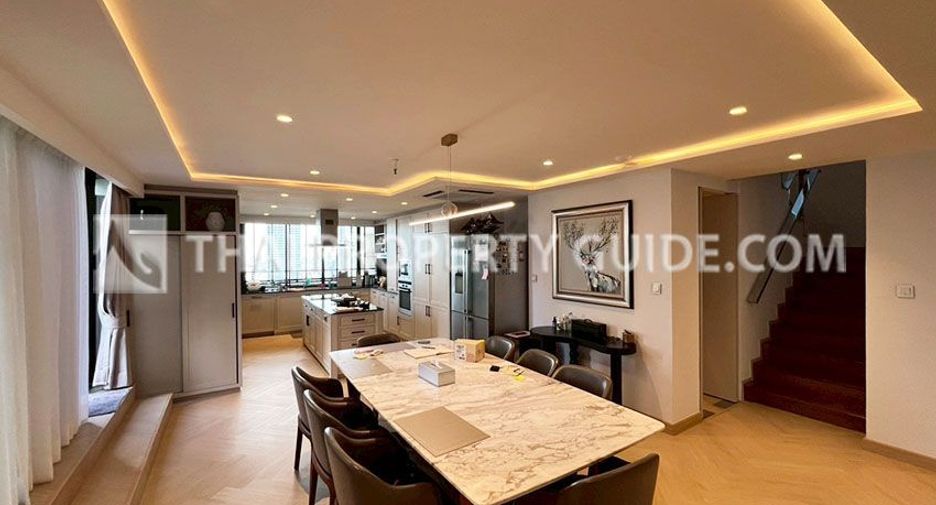 For rent 4 bedrooms condo in Sathon, Bangkok