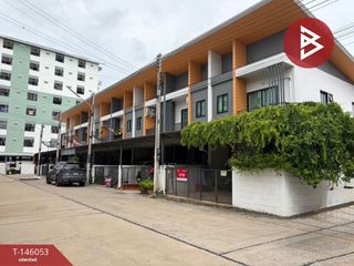 Casa adosada en venta de 3 habitaciones en Mueang Chon Buri, Chonburi