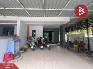 Casa adosada en venta de 3 habitaciones en Mueang Chon Buri, Chonburi