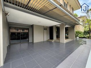 Haus zum Kauf mit 3 Zimmer in Bang Khun Thian, Bangkok