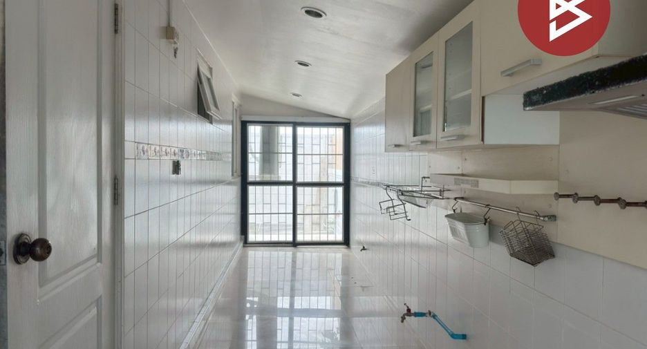 À vendre 3 chambres maison à Mueang Samut Prakan, Samut Prakan