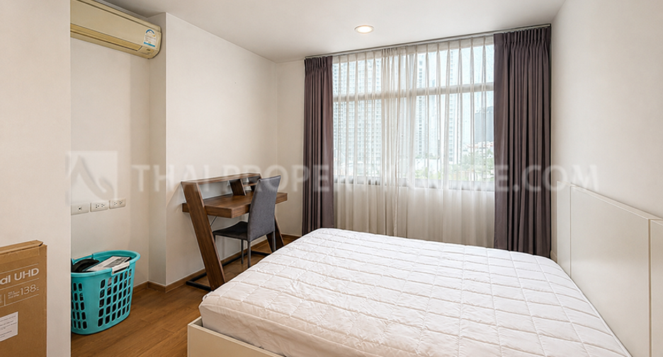 Wohnung zur Miete mit 3 Zimmer in Khlong Toei, Bangkok