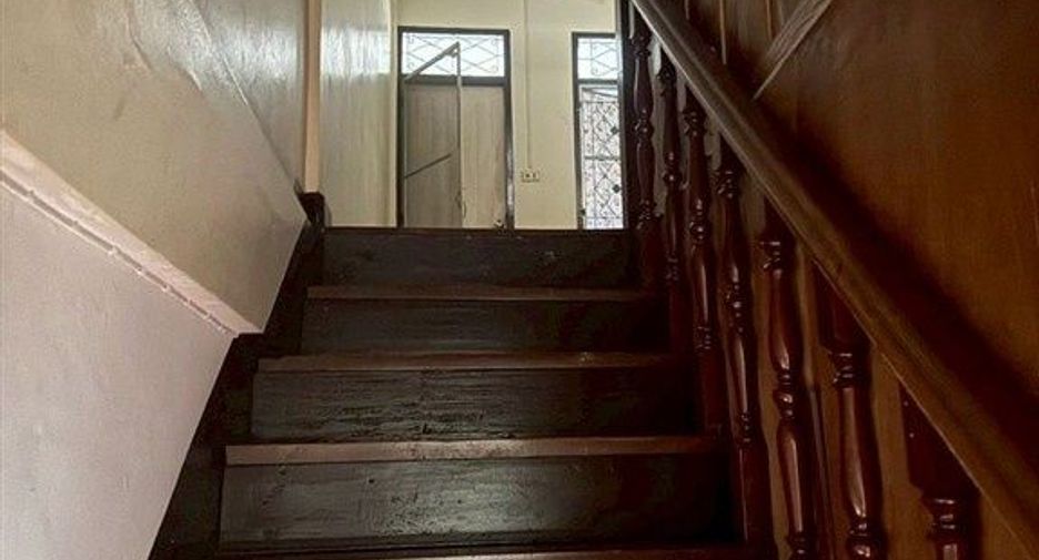 Gewerbefläche zum Kauf mit 3 Zimmer in Bangkok Noi, Bangkok