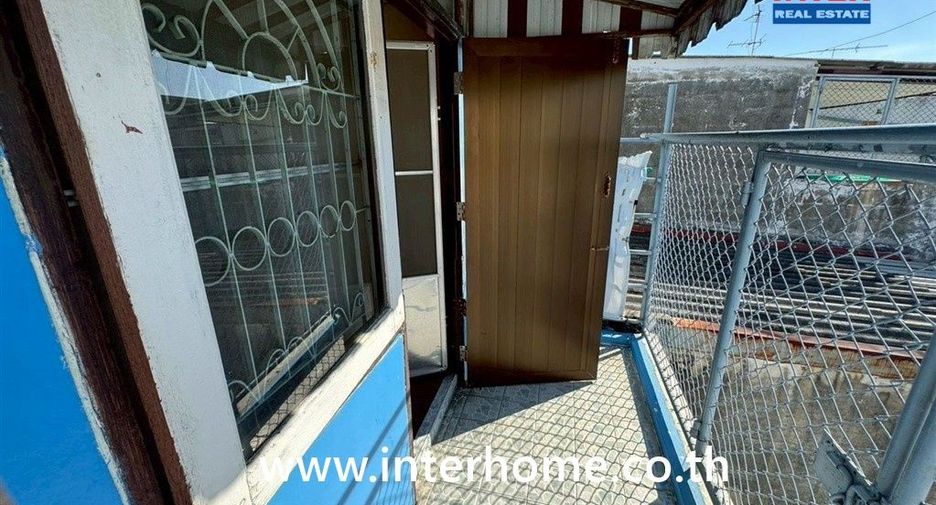 Gewerbefläche zum Kauf mit 3 Zimmer in Bangkok Noi, Bangkok