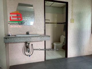 For sale 6 bedrooms retail Space in Thanyaburi, Pathum Thani
