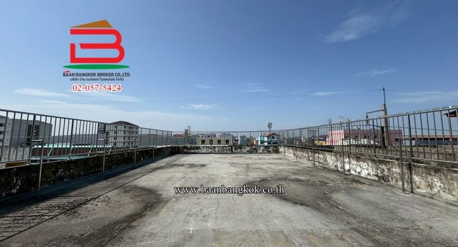 出售 6 卧室 商业空间 在 Thanyaburi, Pathum Thani