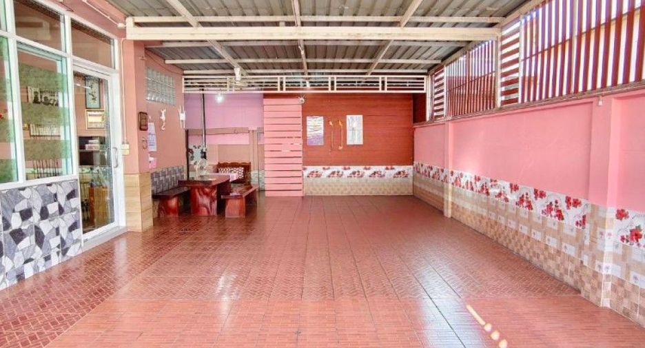 Haus zum Kauf mit 5 Zimmer in Mueang Chachoengsao, Chachoengsao