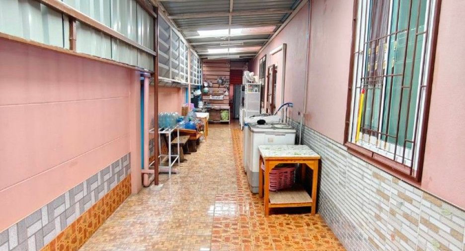 Haus zum Kauf mit 5 Zimmer in Mueang Chachoengsao, Chachoengsao