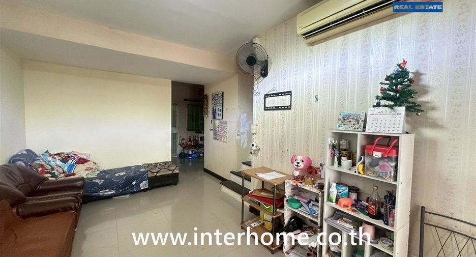 For sale 4 bedrooms townhouse in Bang Phli, Samut Prakan