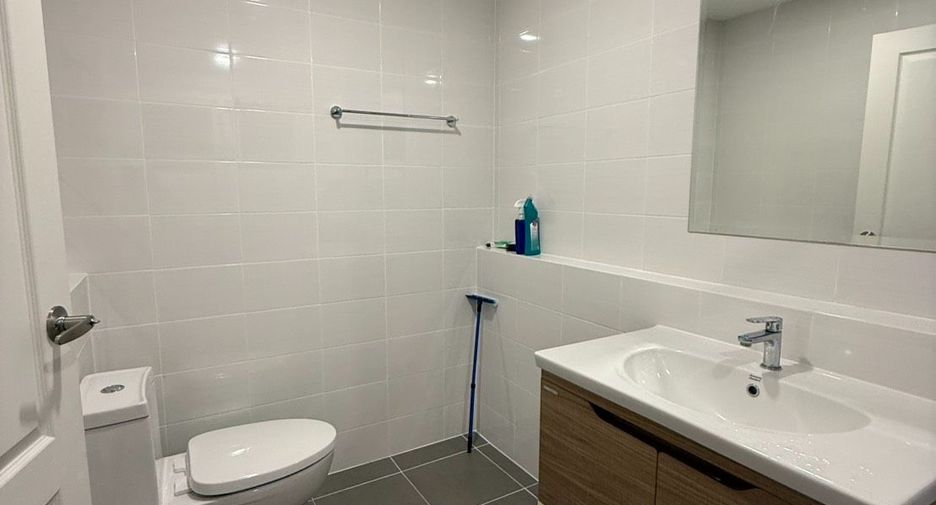 For rent 4 bedrooms house in Lat Krabang, Bangkok