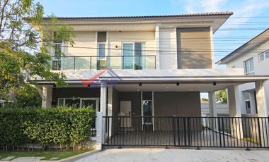 出租 4 卧室 独立屋 在 Lat Krabang, 曼谷