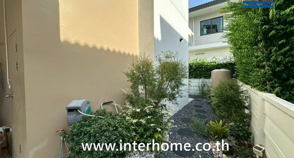À vendre 4 chambres maison à Bang Phli, Samut Prakan
