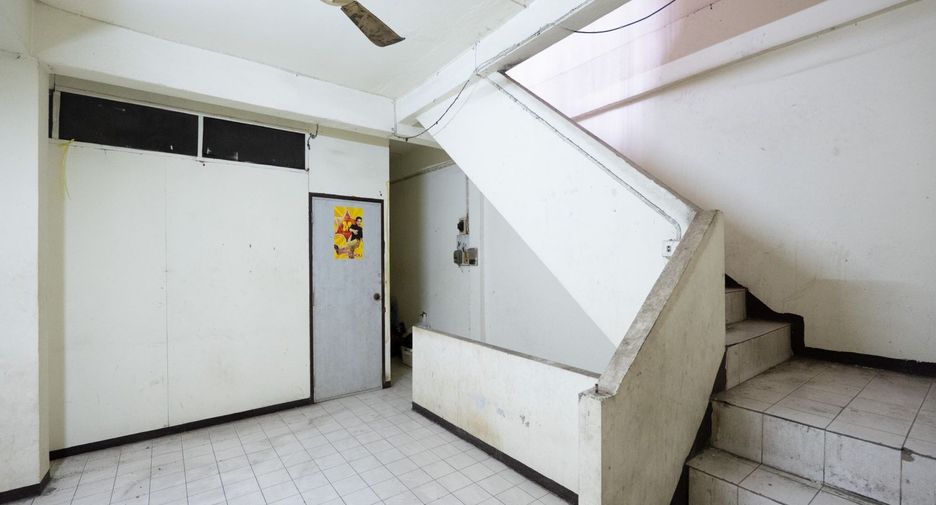 Local comercial en venta en Bang Bon, Bangkok