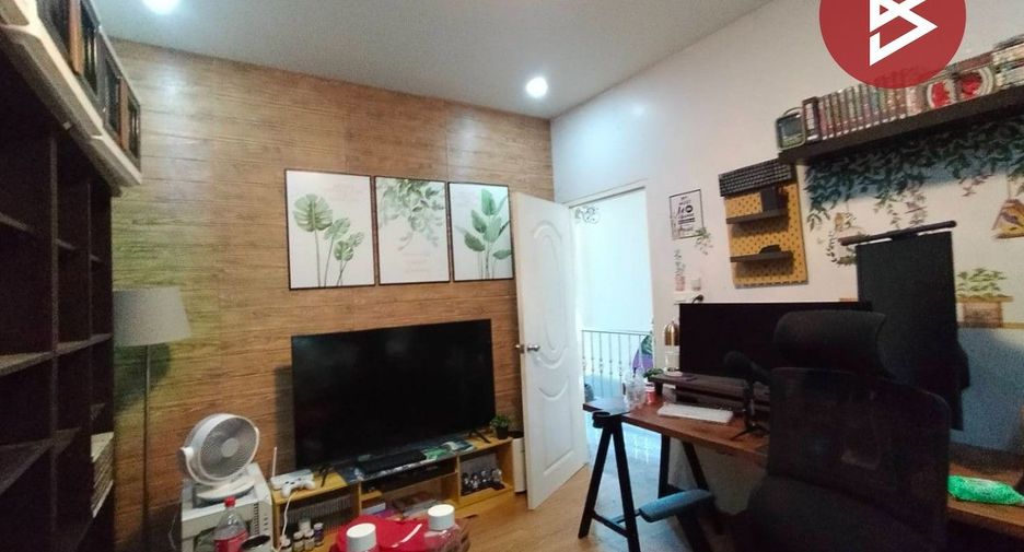 Haus zum Kauf mit 6 Zimmer in Mueang Samut Prakan, Samut Prakan