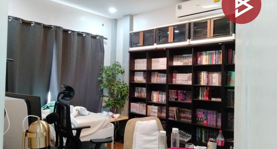 Haus zum Kauf mit 6 Zimmer in Mueang Samut Prakan, Samut Prakan
