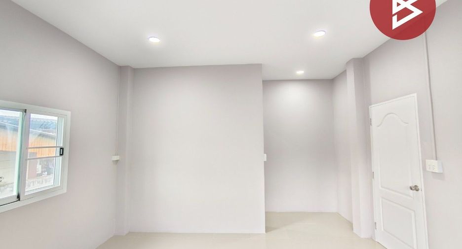 For sale 3 bedrooms house in Photharam, Ratchaburi