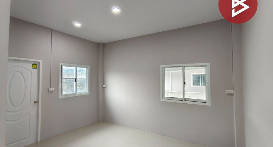For sale 3 bedrooms house in Photharam, Ratchaburi