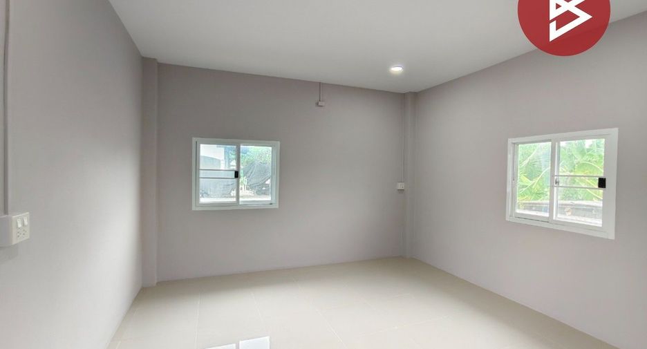 For sale 3 bedrooms house in Photharam, Ratchaburi